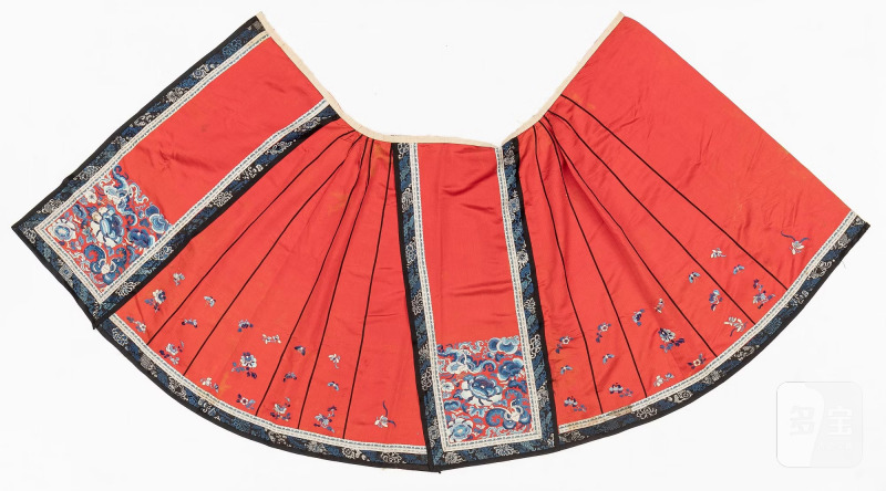 Two embroidered silk skirts, - 图7